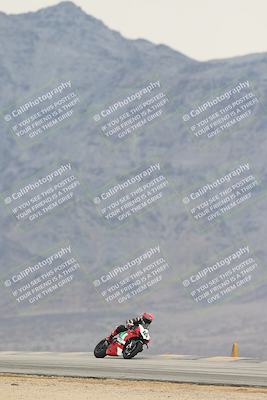 media/Sep-21-2025-Race Pace (Sun) [[98bf33ef95]]/Verified/10-Turn 10 (1150am)/